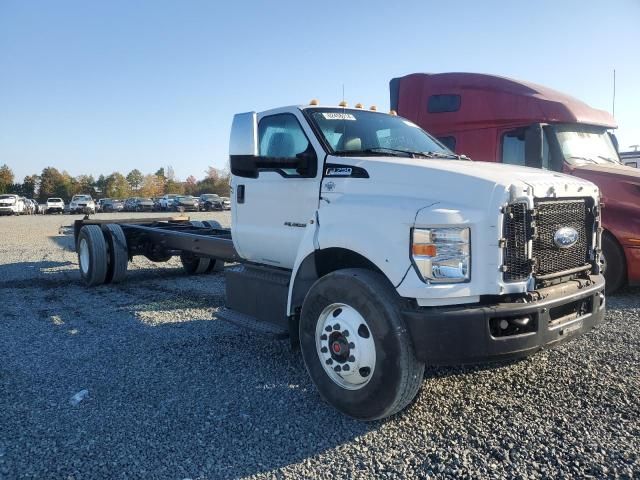 2022 Ford F750 Super Duty