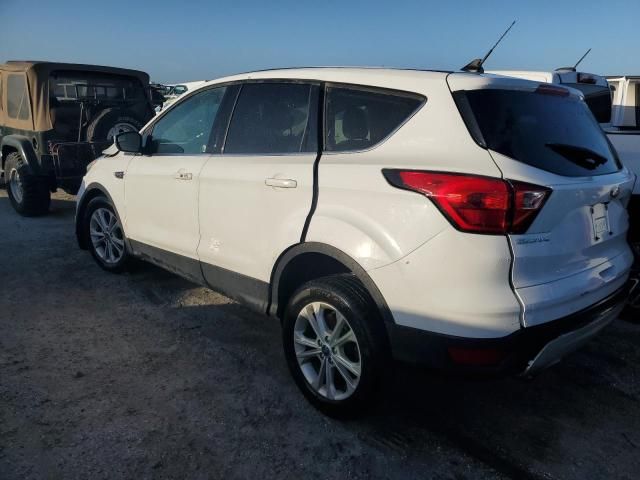 2019 Ford Escape SE