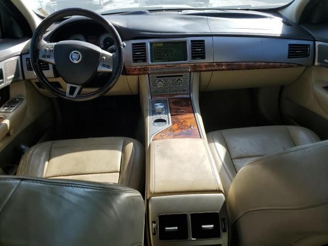 2009 Jaguar XF Premium Luxury