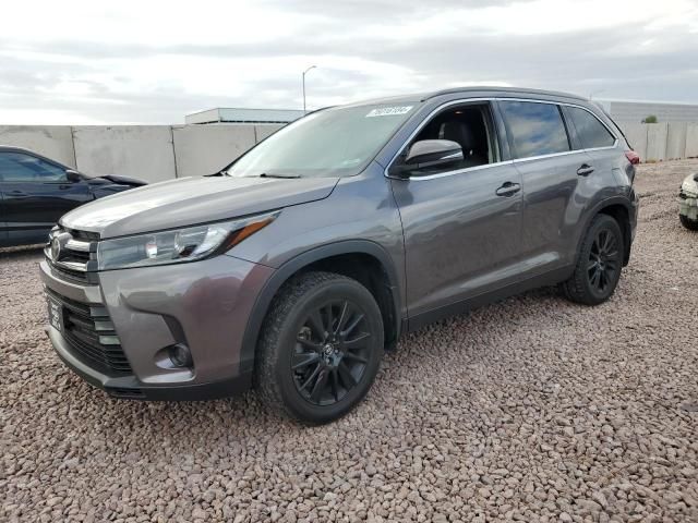 2019 Toyota Highlander SE