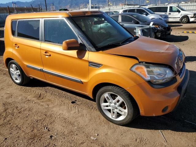 2011 KIA Soul +