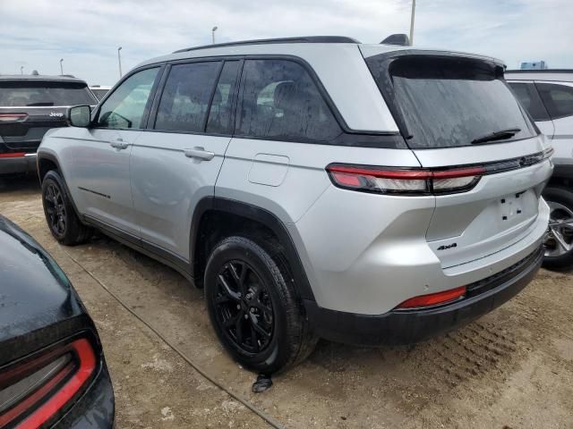 2024 Jeep Grand Cherokee Laredo