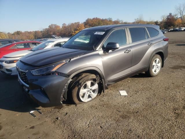 2023 Toyota Highlander Hybrid LE