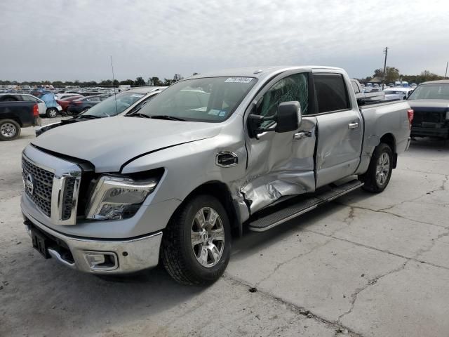 2017 Nissan Titan SV