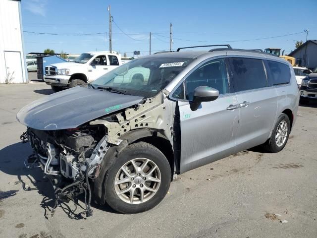 2021 Chrysler Voyager LXI