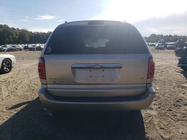 2003 Chrysler Town & Country EX