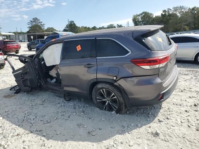 2019 Toyota Highlander LE