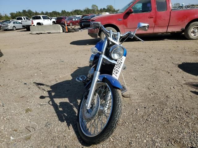 2007 Honda VT750 C2