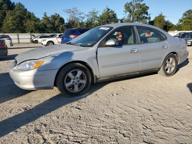 2002 Ford Taurus SE