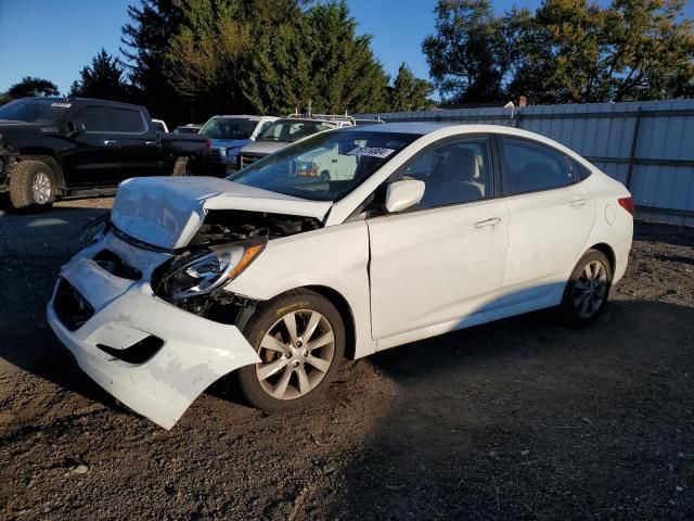 2013 Hyundai Accent GLS