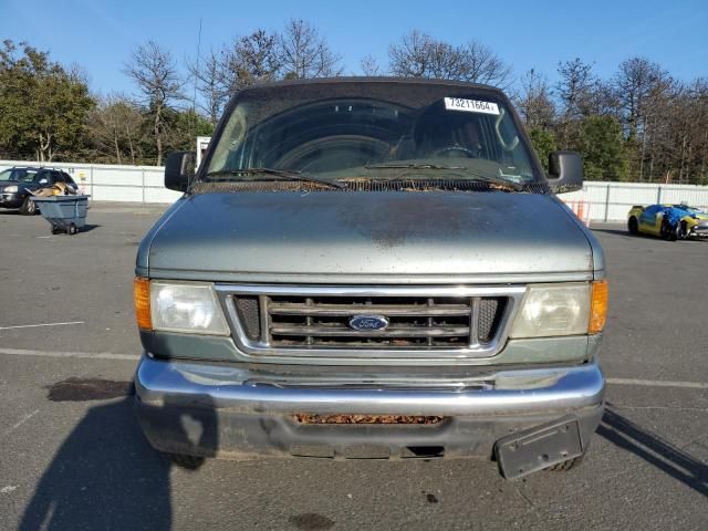 2006 Ford Econoline E350 Super Duty Wagon