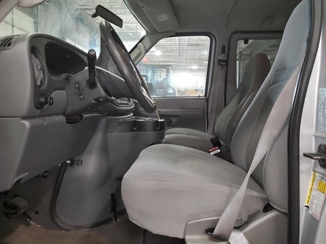 2007 Ford Econoline E350 Super Duty Wagon