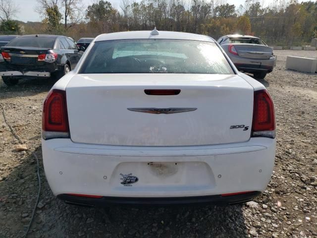 2016 Chrysler 300 S