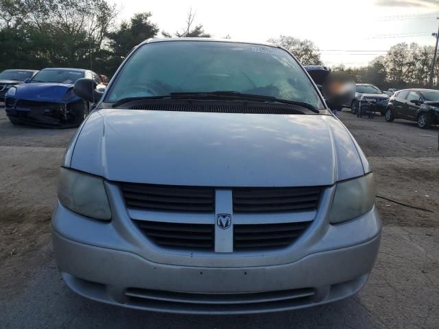 2005 Dodge Grand Caravan SE