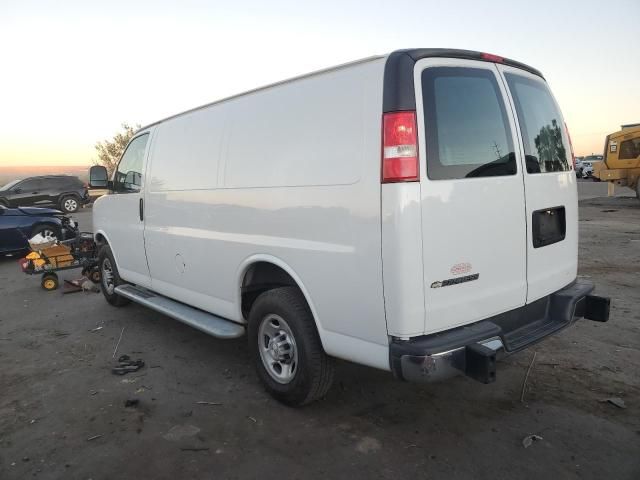 2018 Chevrolet Express G2500