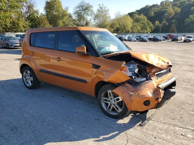 2011 KIA Soul +