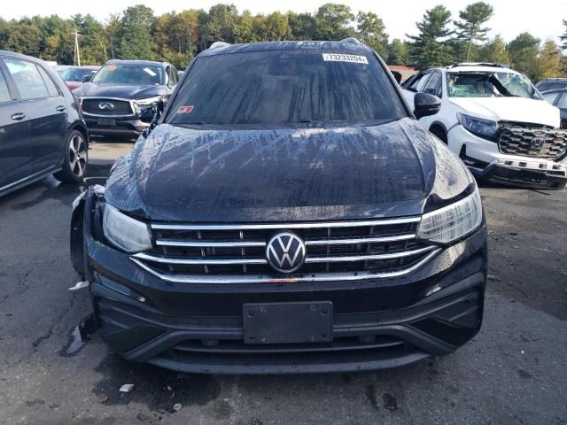 2022 Volkswagen Tiguan SE