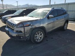 Jeep Grand Cherokee salvage cars for sale: 2017 Jeep Cherokee Latitude