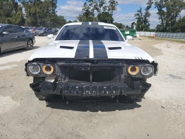 2017 Dodge Challenger SXT