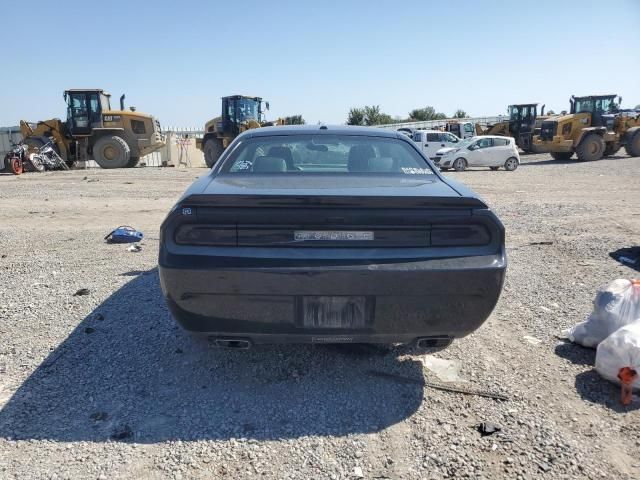 2012 Dodge Challenger SXT