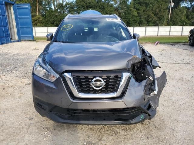 2018 Nissan Kicks S