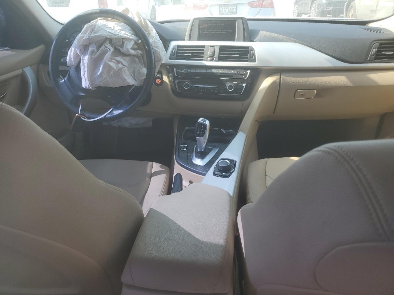 2016 BMW 320 i
