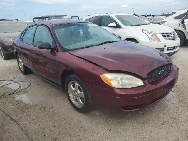 2005 Ford Taurus SE