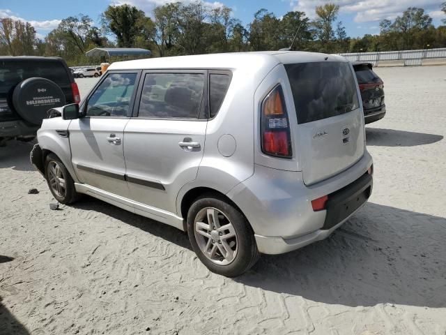 2011 KIA Soul +