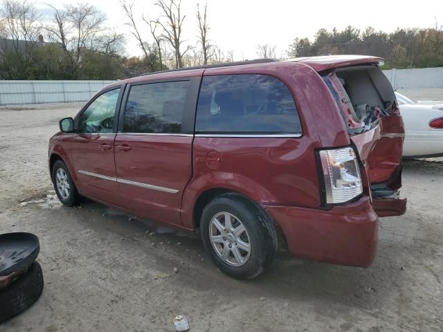 2013 Chrysler Town & Country Touring