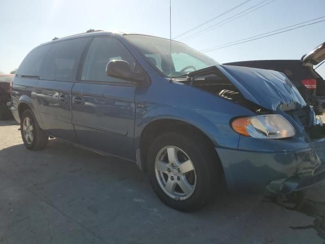 2005 Dodge Grand Caravan SXT