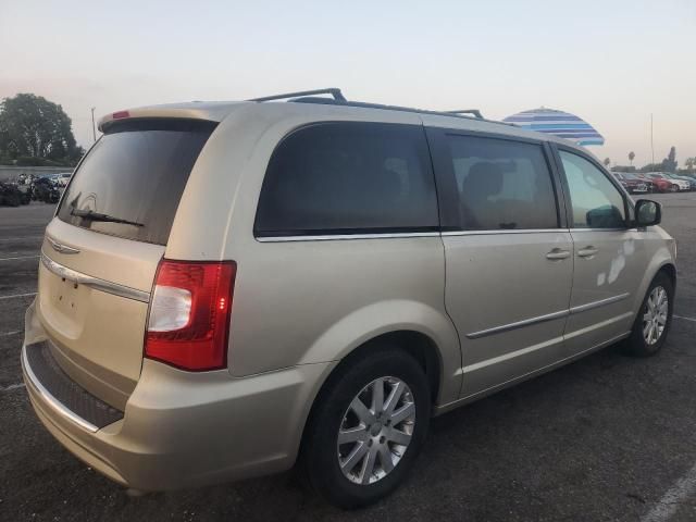 2013 Chrysler Town & Country Touring