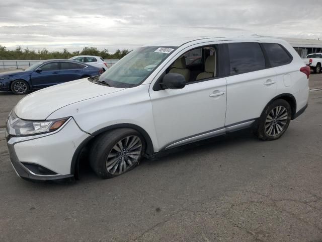 2019 Mitsubishi Outlander ES