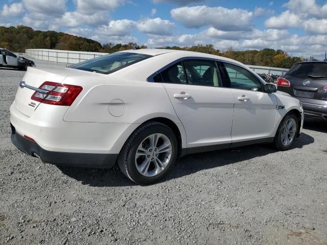 2017 Ford Taurus SEL