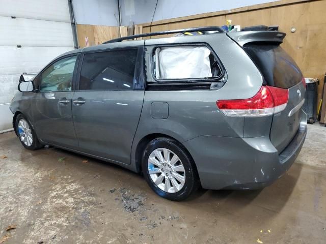 2011 Toyota Sienna XLE