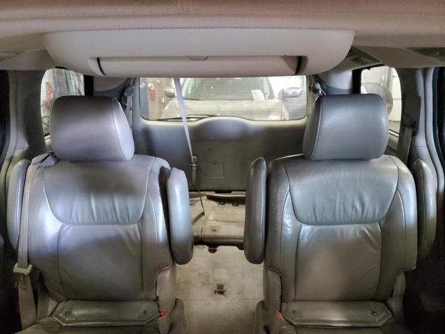 2010 Toyota Sienna XLE