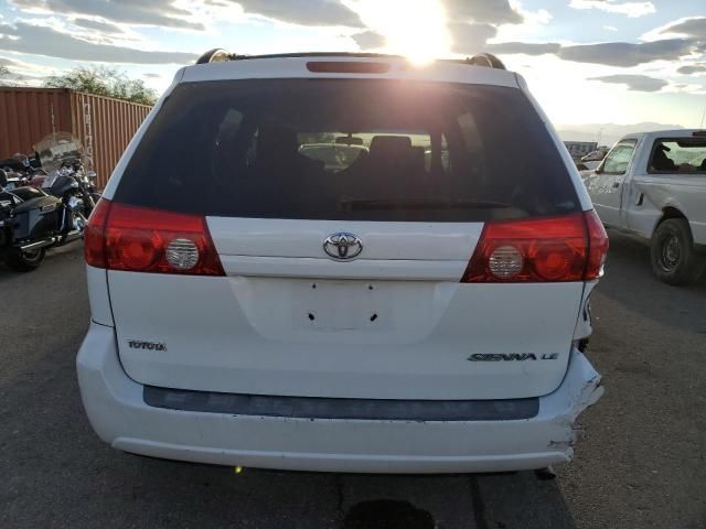 2006 Toyota Sienna CE