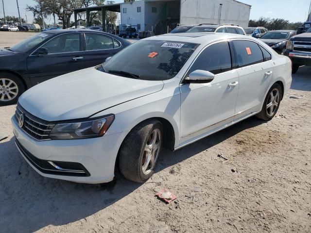 2017 Volkswagen Passat SE