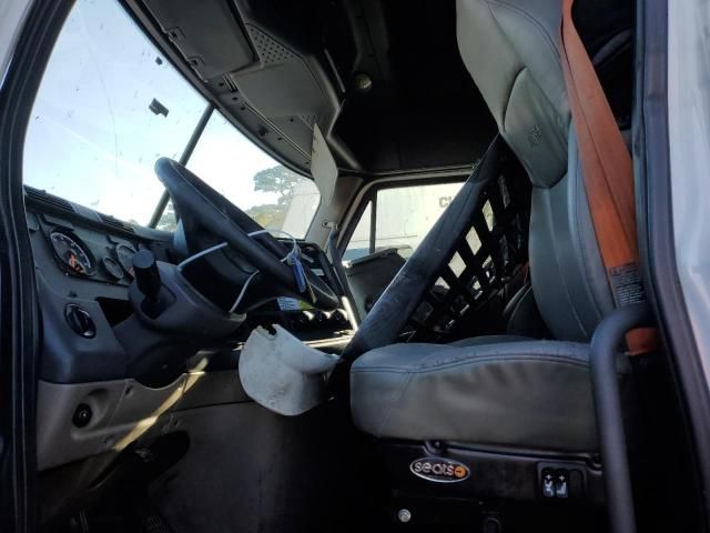 2016 Freightliner Cascadia 125