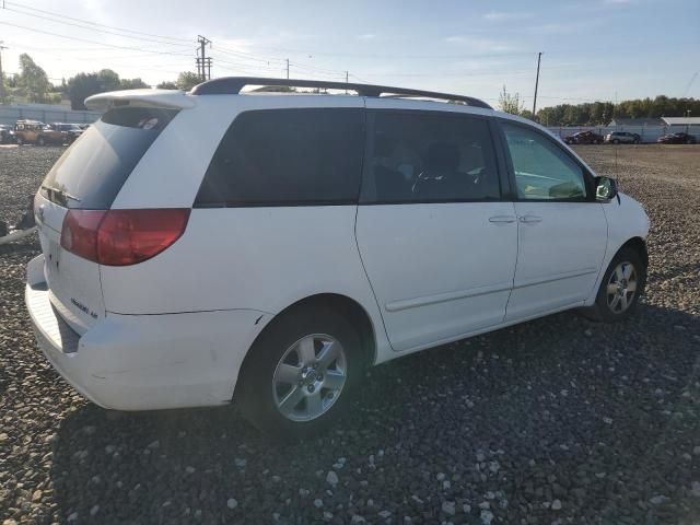 2008 Toyota Sienna CE