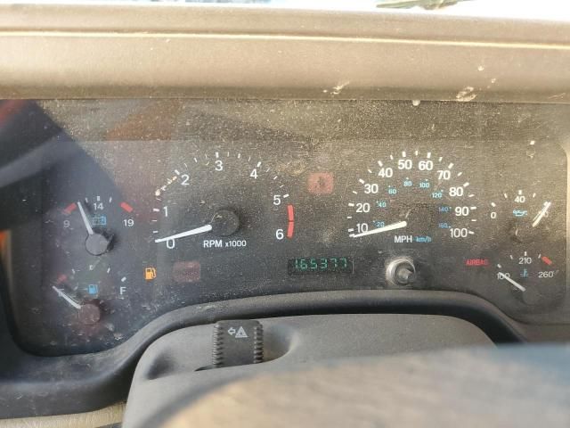 2000 Jeep Wrangler / TJ Sport