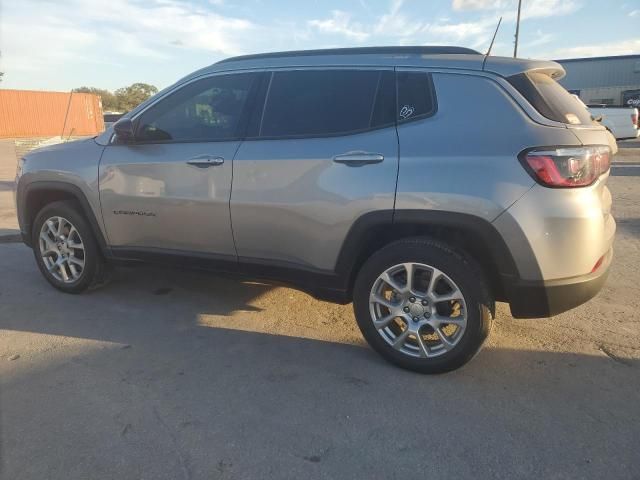 2023 Jeep Compass Latitude LUX