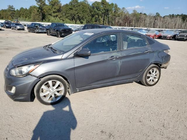 2013 Hyundai Accent GLS