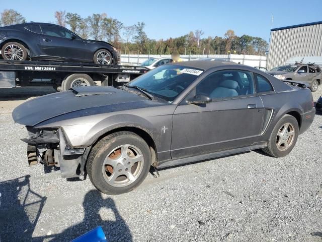 2003 Ford Mustang