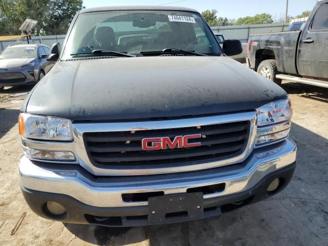 2004 GMC New Sierra C1500