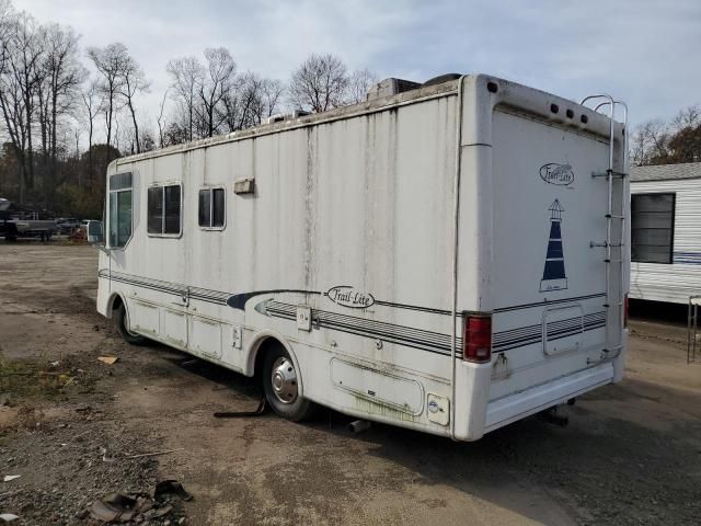 2001 Workhorse Custom Chassis Motorhome Chassis P3500