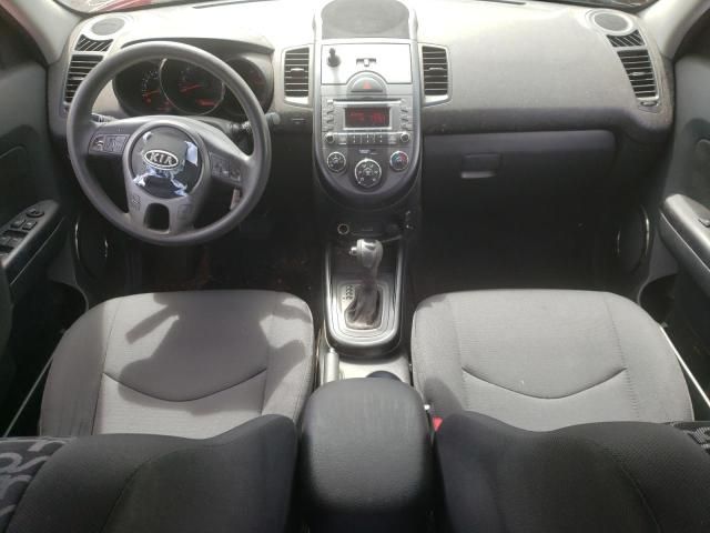 2011 KIA Soul +