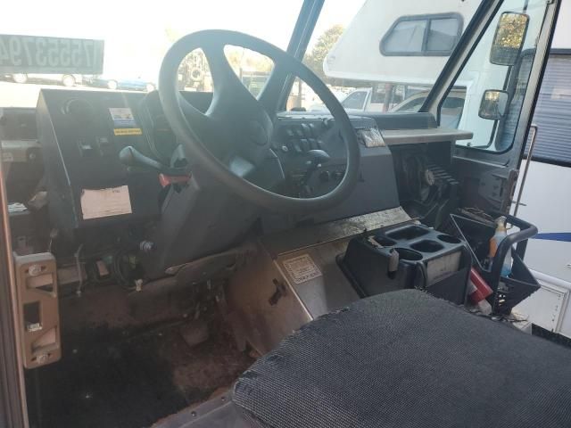 2020 Freightliner Chassis M Line WALK-IN Van