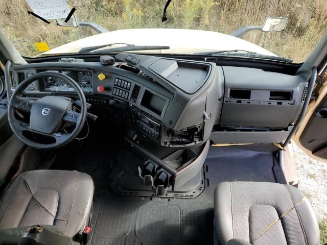 2019 Volvo VN VNL