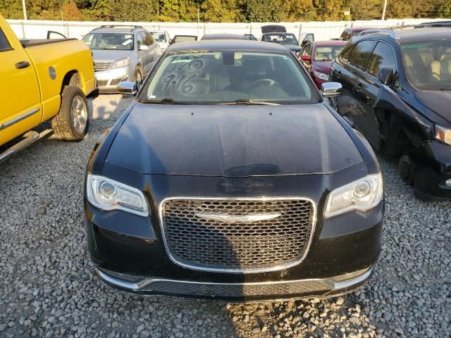 2016 Chrysler 300C