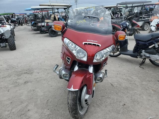 2010 Honda GL1800